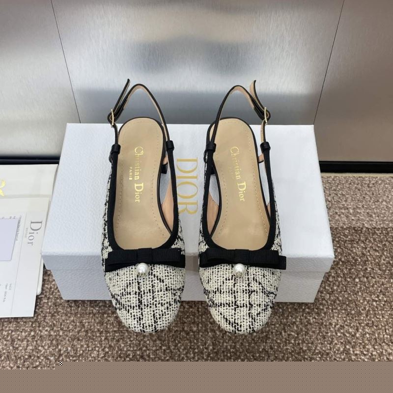 ch**an D*or sandals